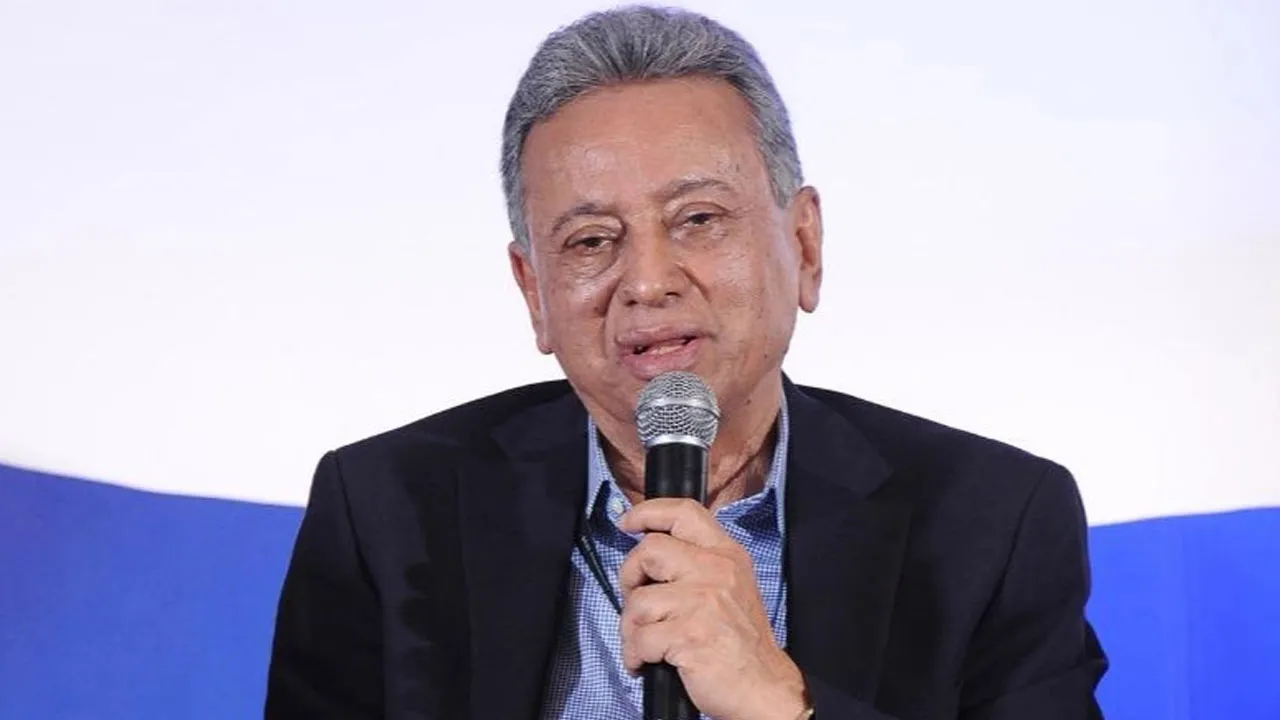Finance Minister Confident in Meeting Ambitious FY27 Revenue Goals