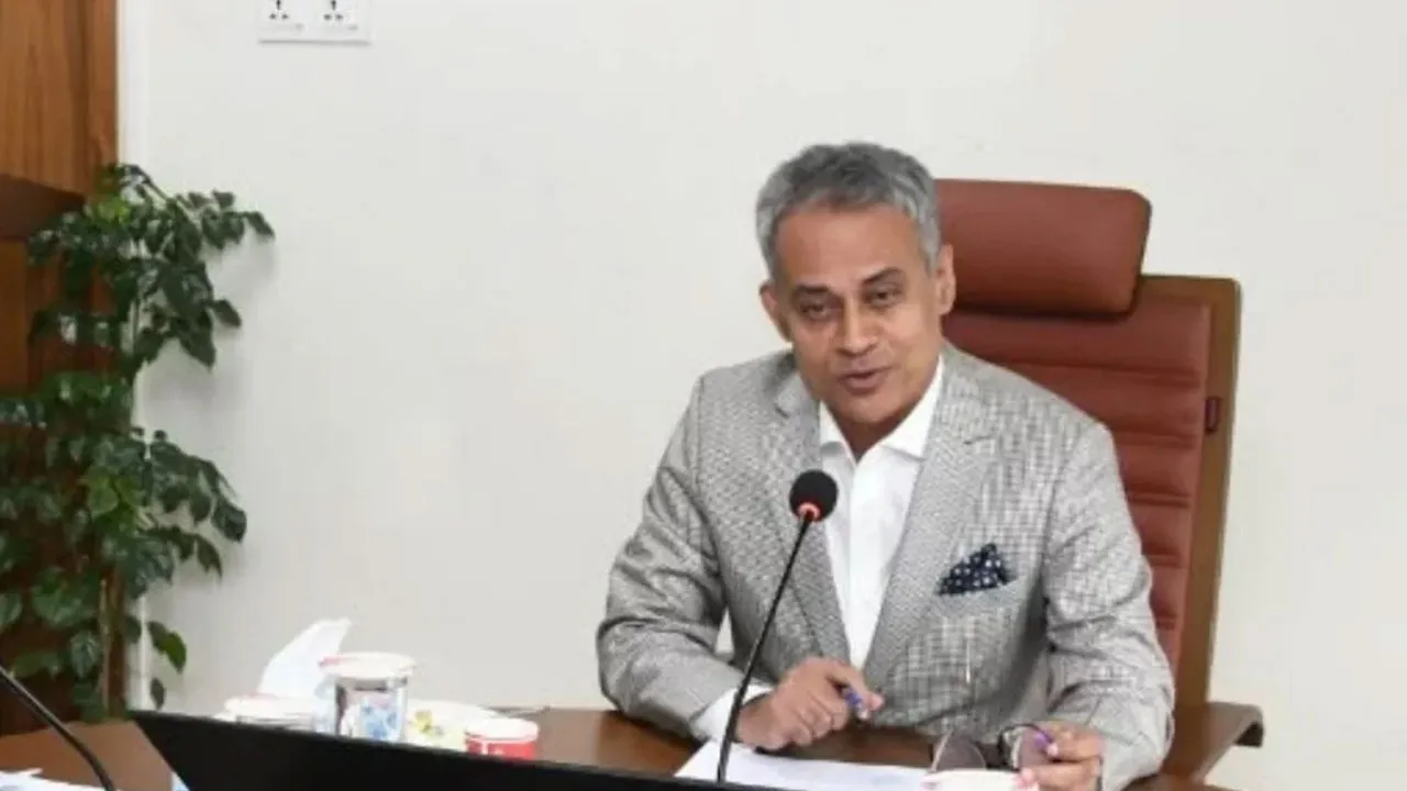Bangladesh Urges UK to Ease Visas for Seafarers, Boost Investment