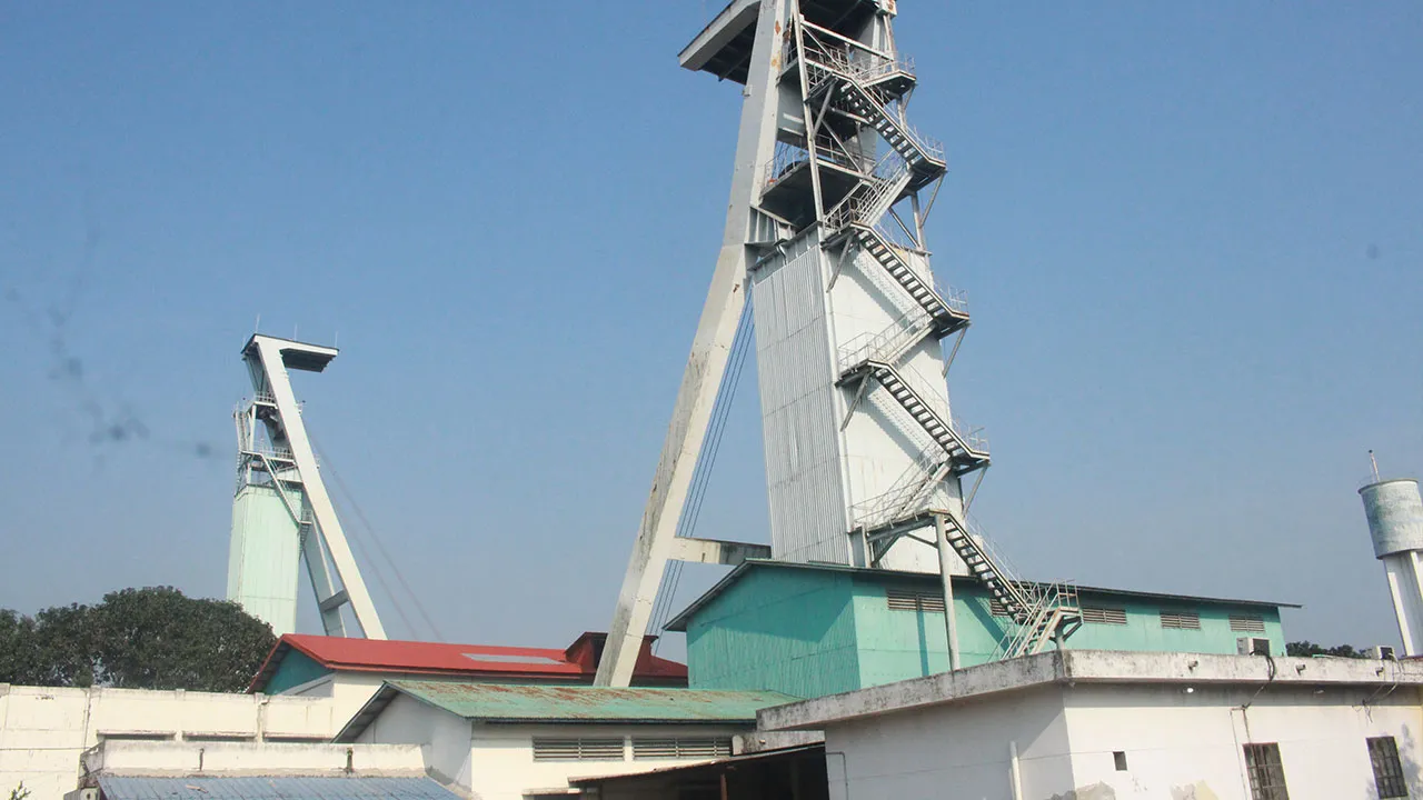 Madhyapara Granite Mine Resumes Stone Production After Two-Month Halt
