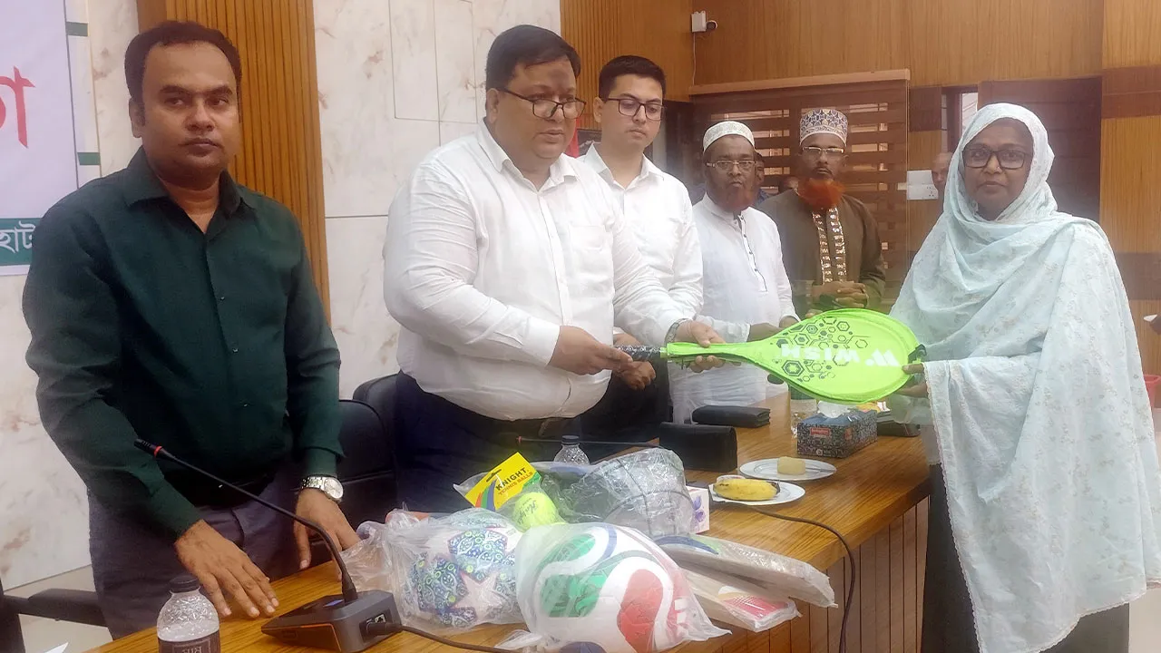Bagerhat DC Discusses Morelganj Education & Development