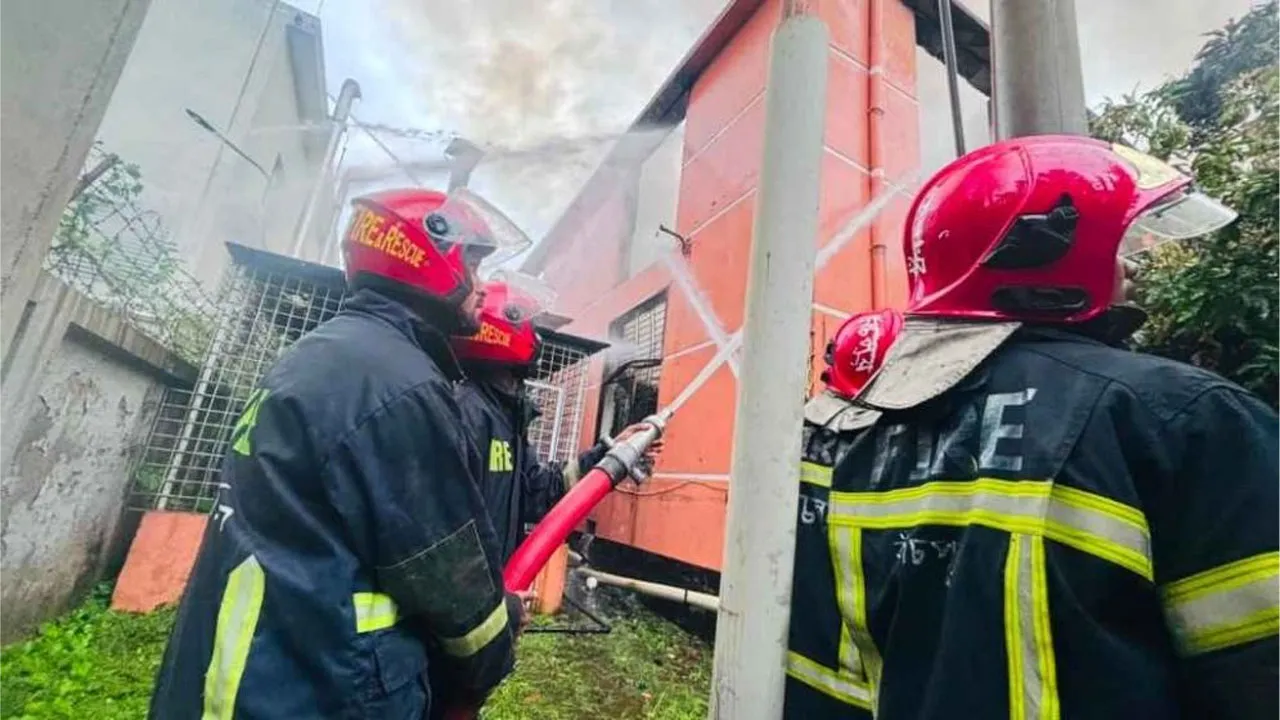 Adamjee EPZ Warehouse Fire Controlled After 3 Hours