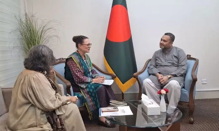 Mahdi Amin and IOM Discuss Safe Migration in Dhaka