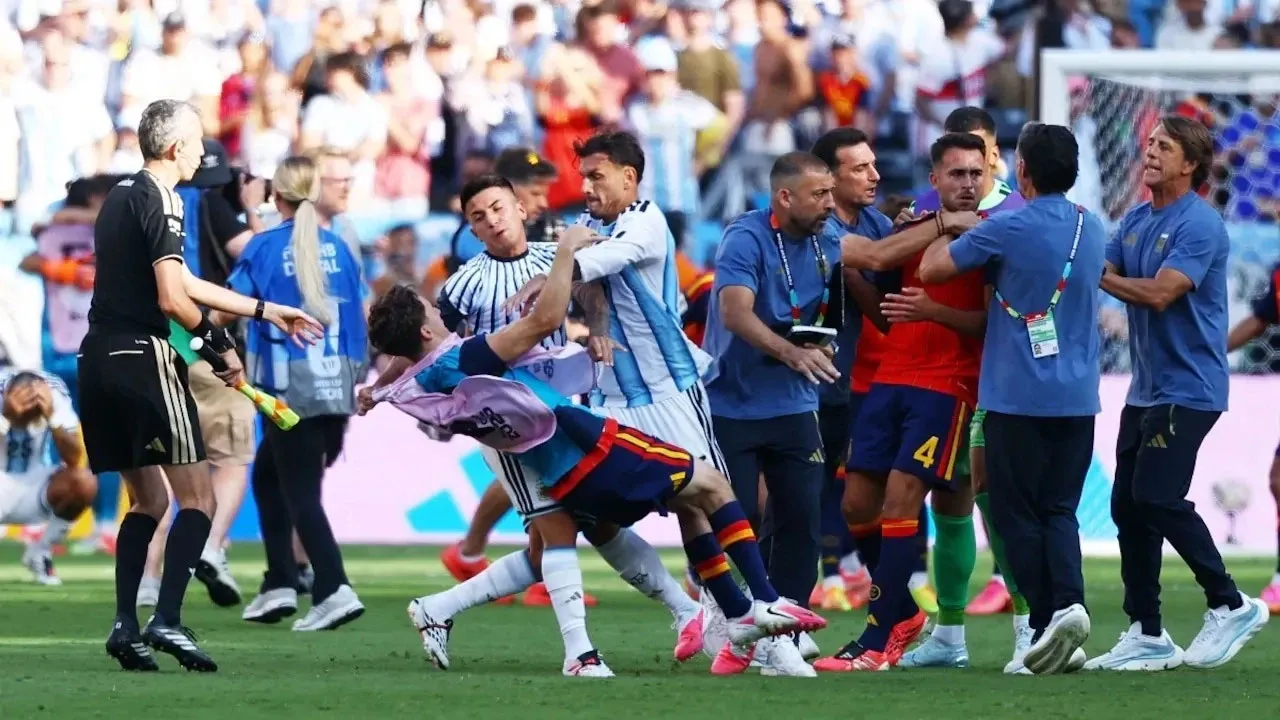 Spain-Argentina Players Clash After World Cup Final