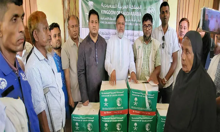ISDE Provides Food Aid to Cox's Bazar Flood Victims