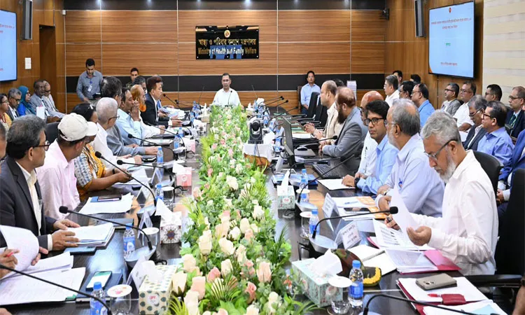 Prime Minister Tarique Rahman held a meeting with officials from the Ministry of Health and Family Welfare at the Secretariat. Photo: PMO