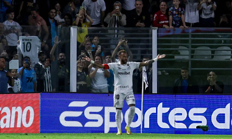 The 2-2 draw with Chapecoense at Estádio Urbano Caldeira featured nine Neymar shots two goals and a stream of touches in the final third.