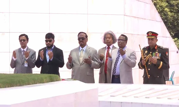 Acting President Hafiz Uddin Pays Tribute at Zia Udyan