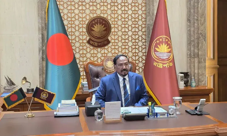 Acting President Hafiz Uddin Ahmad, Bir Bikram, today received his first ceremonial salute and held his first official engagements at Bangabhaban. Photo: Collected
