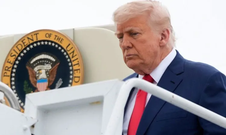 Trump Announces Phased Disarmament Agreement for Hamas