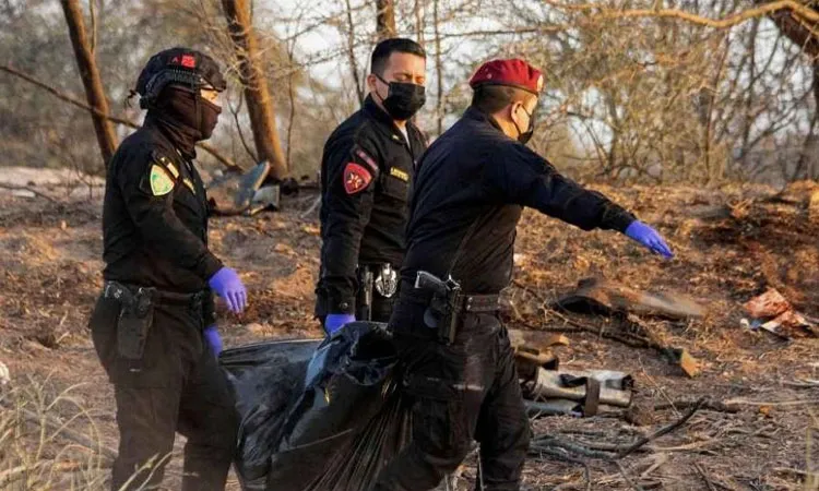 13 Dead in Tourist Plane Crash Over Peru's Nazca Lines