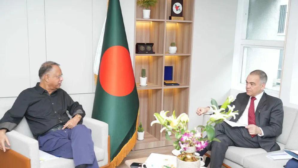 US Official Meets Energy Minister