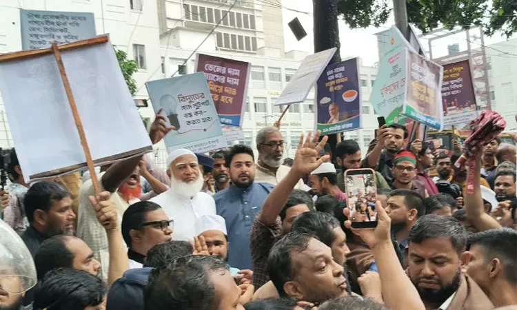 NCP convener Nahid Islam accused Govt. for creating an artificial crisis and breaking promises to the people.