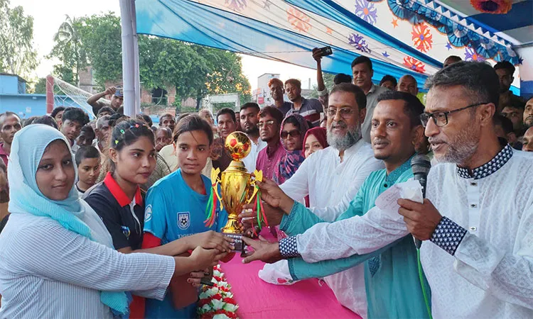 Koko Memorial Women's Football Tournament in Sariakandi