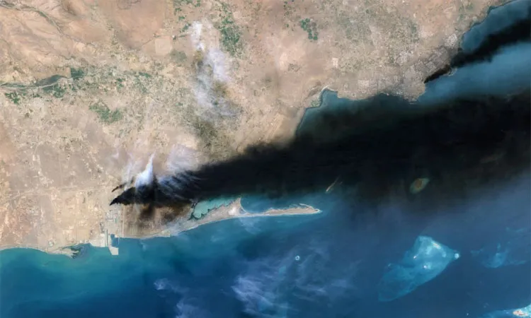 Houthi rebels launched drone and missile strikes on a Saudi Aramco refinery .