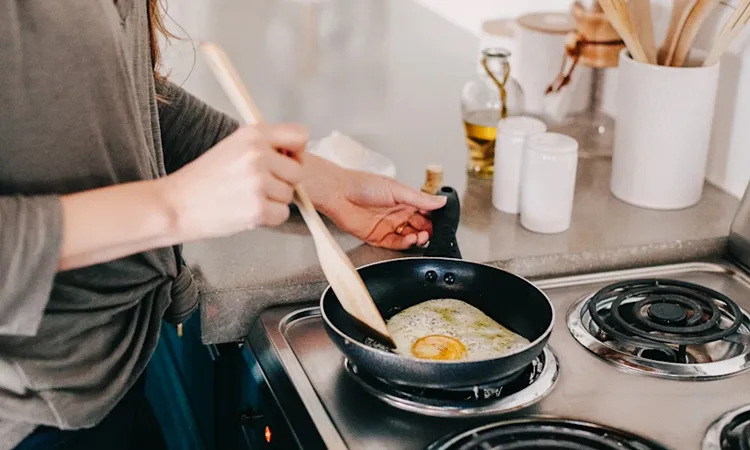 Experts say our bodies process food differently depending on the time of day.