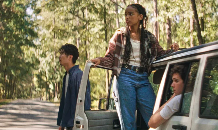 Phinehas Yoon, Akira Jackson and Noah Toth in It Ends.
