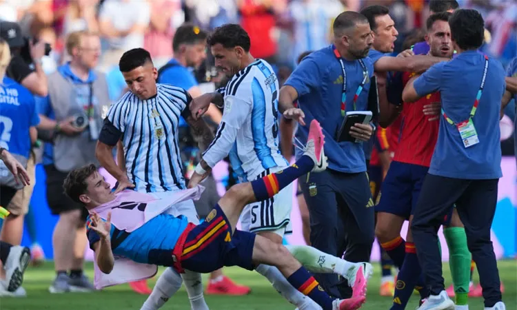 Argentina's Leandro Paredes Bans for 10 matches
