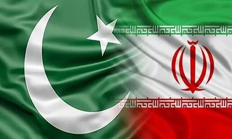Pakistan Army Chief to Visit Iran Monday