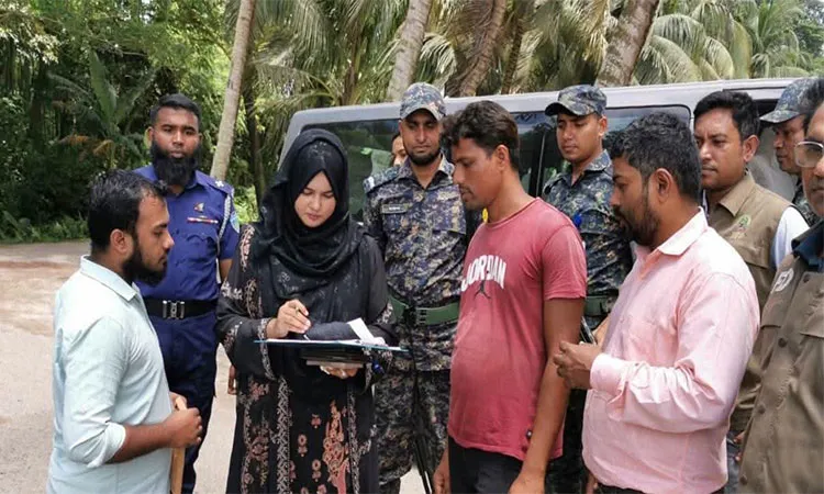 A mobile court lead by Executive Magistrate Sohana Khandaker fined two unlicensed sawmills.