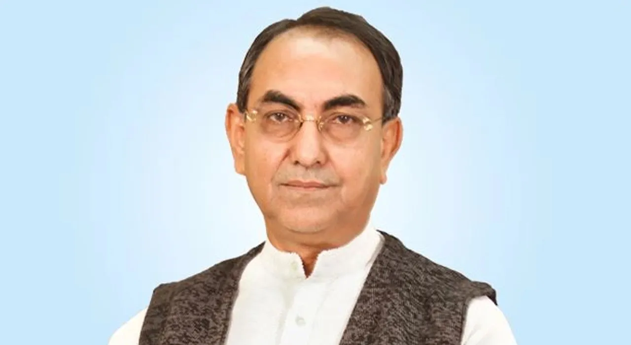 Prime Minister’s Political Adviser Mirza Abbas Acquitted in 15 Corruption Cases