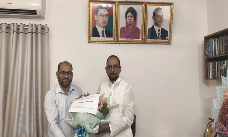 PSTU Zia Parishad General Secretary Dr Hachib Mohammad Tushar congratulated MP Rafiqul Islam Jamal.