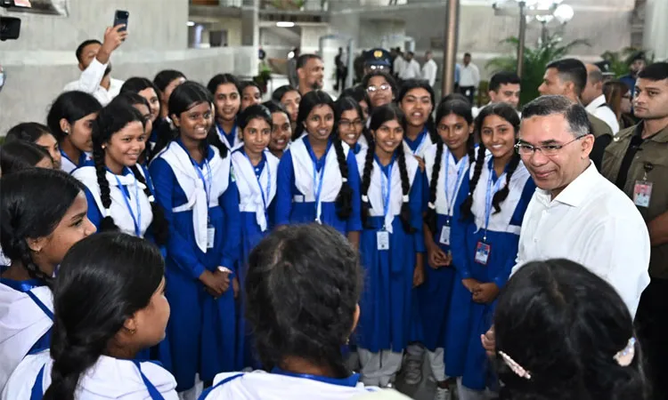 A group of students from Kalmakanda Girls' High School in Netrakona met Prime Minister Tarique Rahman at his office premises at the Jatiya Sangsad Bhaban. Photo: PMO