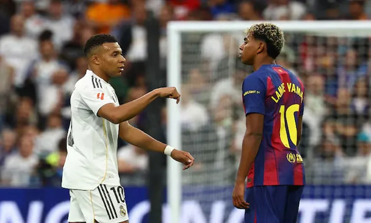 Lamine Yamal and Kylian Mbappe