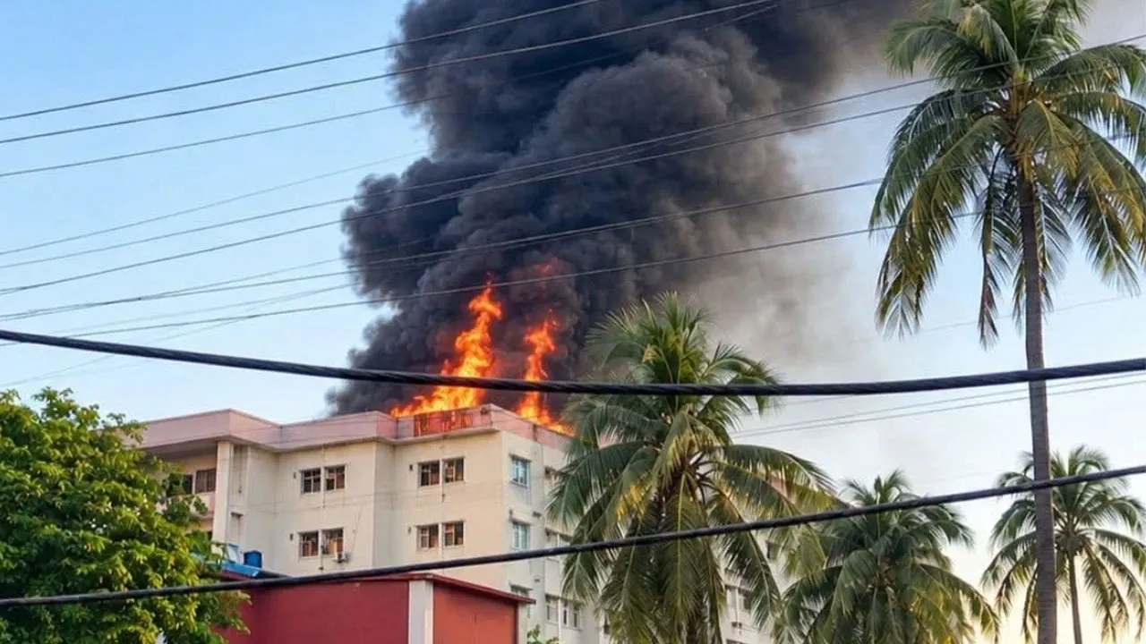 Mymensingh Medical College Hospital fire leaves six dead in stampede