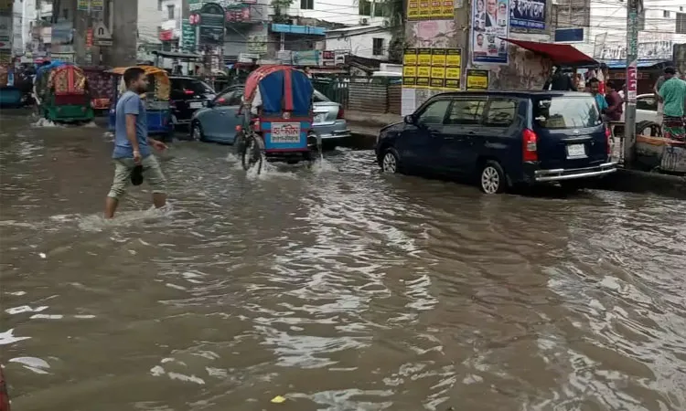 Heavy rainfall early Sunday flooded several areas of Dhaka.