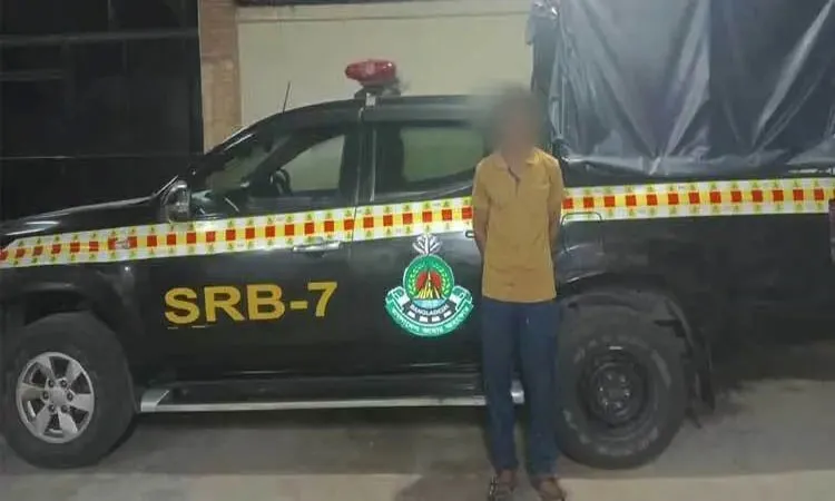 Special Response Battalion (SRB-7) has arrested Md. Mansur (41) a fugitive.