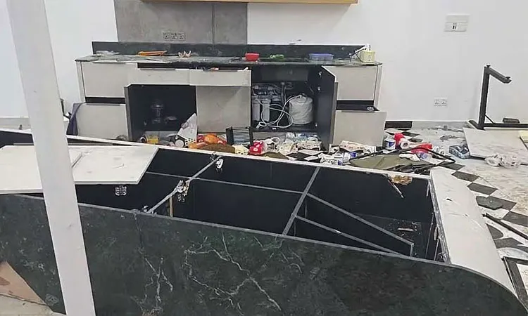 The incident occurred around 10:30 pm at the New Gini Properties project in South Manikdi.