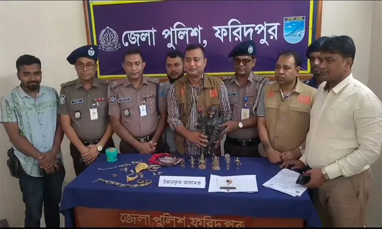 Police have recovered a stolen 20kg touchstone Kali idol worth Tk 1 crore