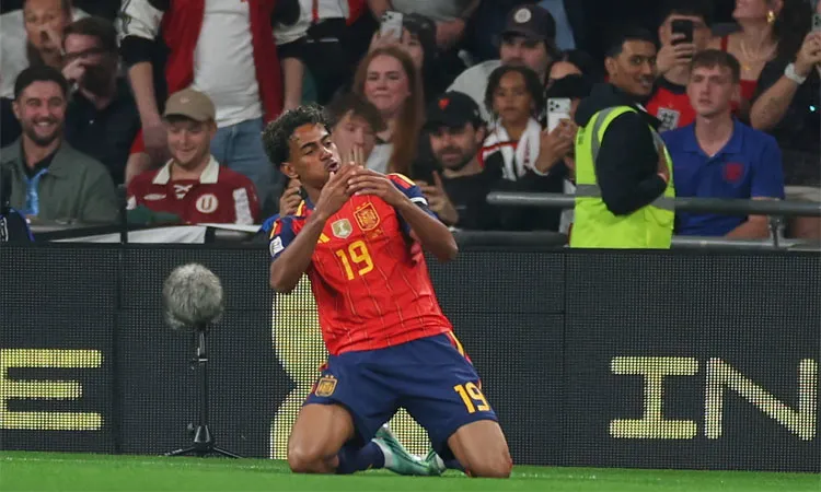 Spain's Lamine Yamal scores against Croatia