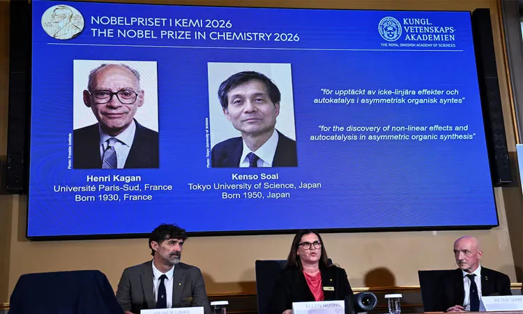 Henri Kagan and Kenso Soai are awarded the 2026 Nobel Prize in Chemistry during a press conference at the Royal Swedish Academy of Sciences.