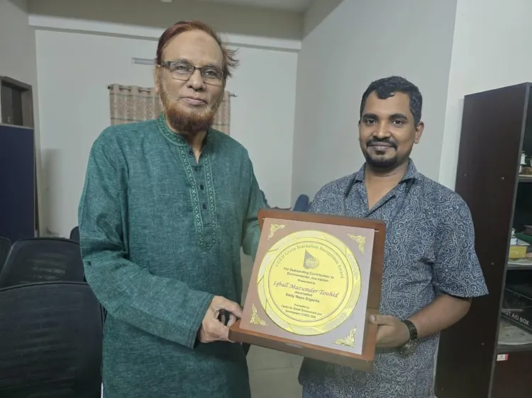 CGED honours Iqball Mazumder Touhid for environmental reporting