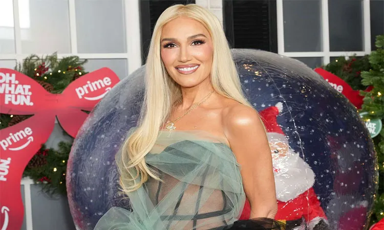 Gwen Stefani views her ability to have Apollo as a true “miracle.”