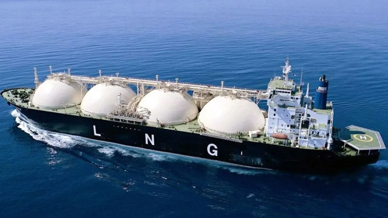 Bangladesh Approves Purchase of Six LNG Cargoes from BP, Qatar